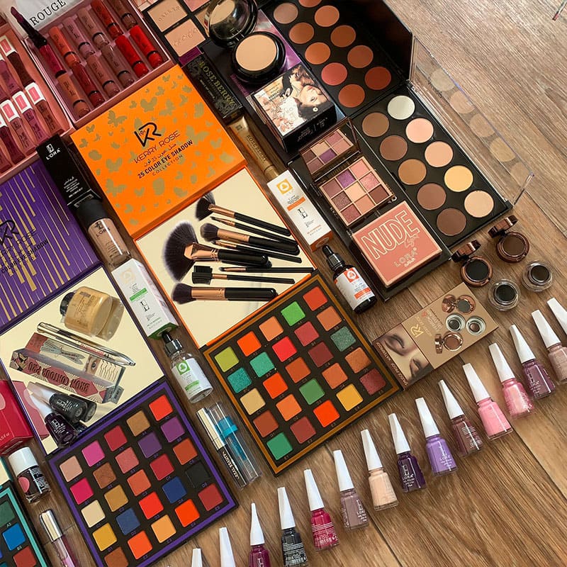 بوكس مكياج متكامل (2)